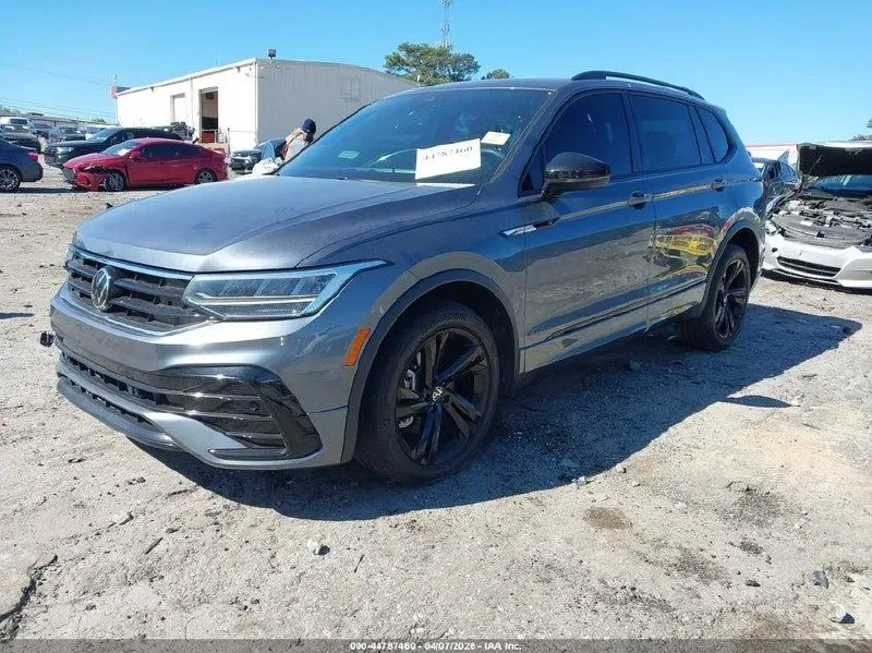 VOLKSWAGEN TIGUAN SE 2023