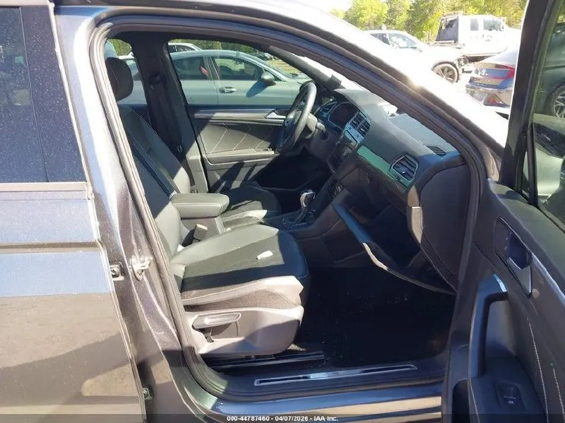 VOLKSWAGEN TIGUAN SE 2023