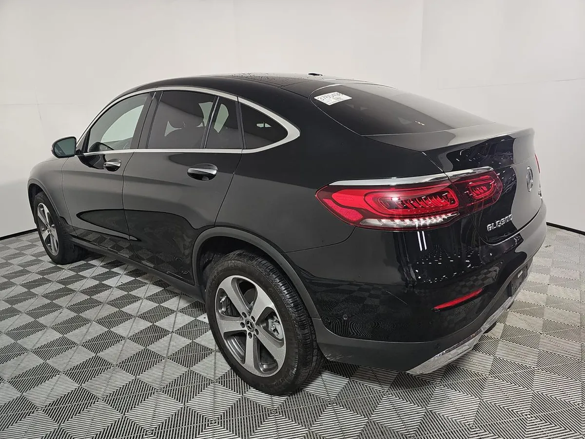 MERCEDES-BENZ GLC 300 4MATIC 2023