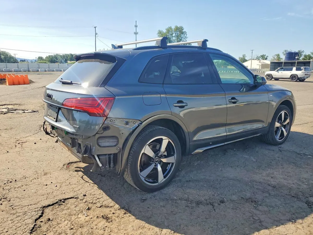 AUDI Q5 ТЕХНОЛОГИЧНЫЙ 2022