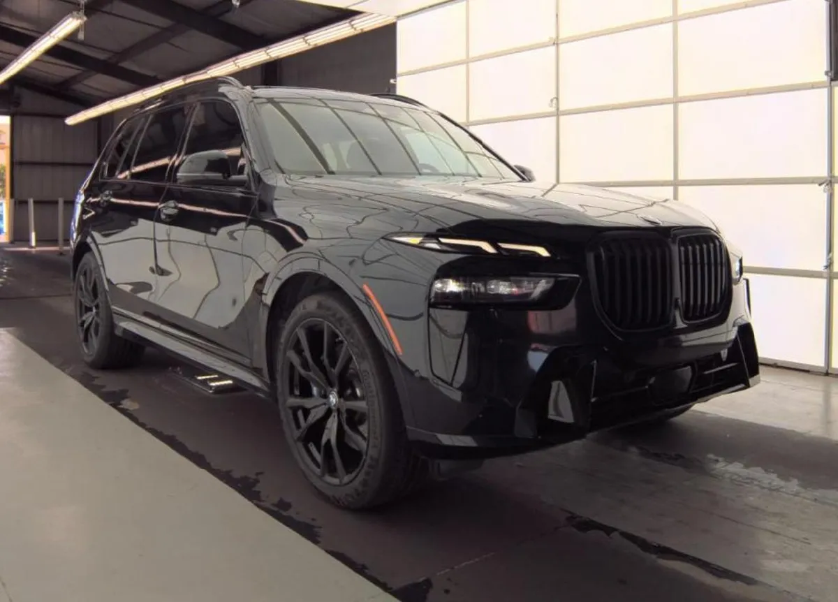 BMW X7 XDRIVE40I M SPORT 2024