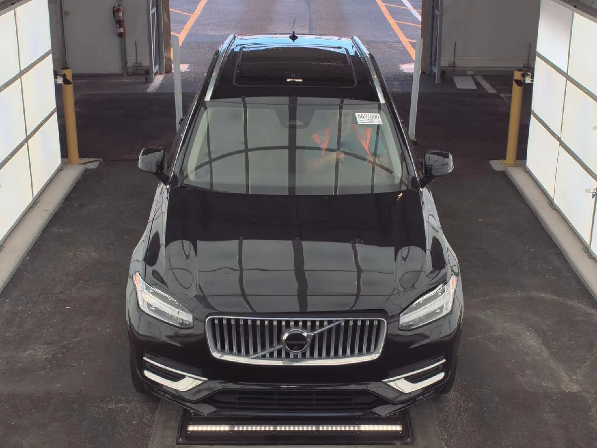 VOLVO XC90 B6 PLUS 7-PASSENGER 2023