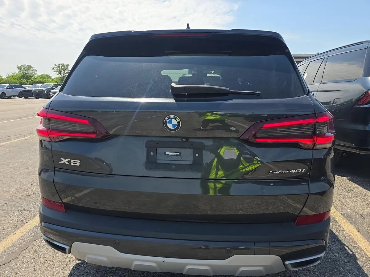 BMW X5 SPORTS ACTIVITY VEHICLE 2022