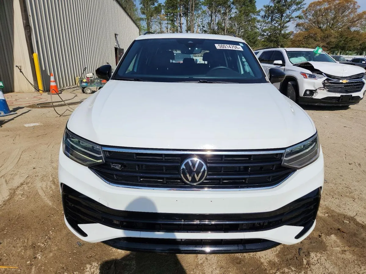 VOLKSWAGEN TIGUAN SE 2022
