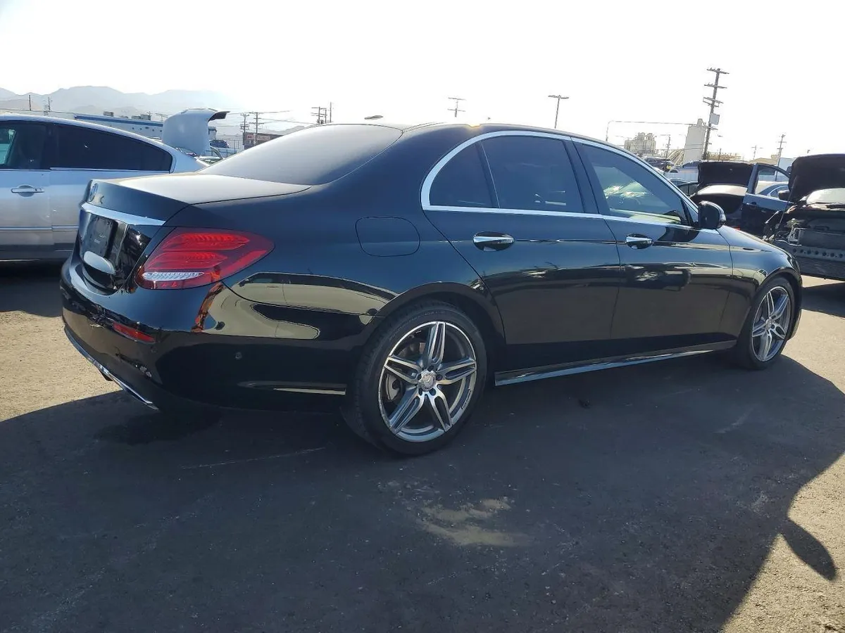 MERCEDES-BENZ E-CLASS 300 2017