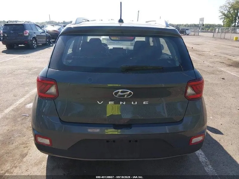 HYUNDAI VENUE 2024