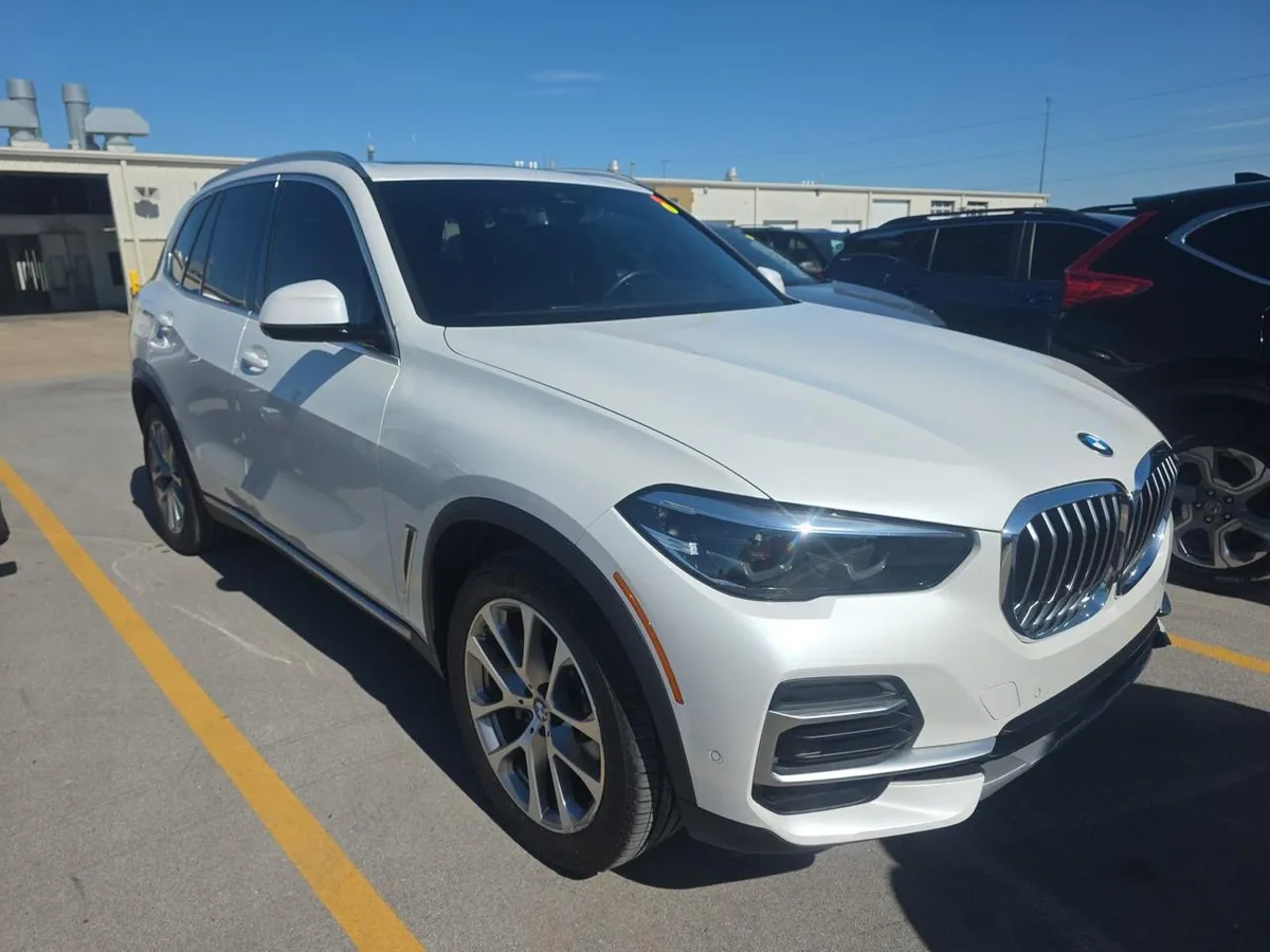 BMW X5 КОМФОРТНЫЙ 2022