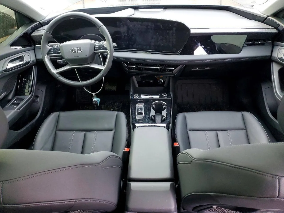 AUDI A6 PREMIUM PLUS 60 2025