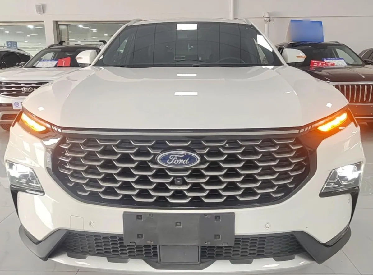 FORD LINGRUI PREMIUM 2022