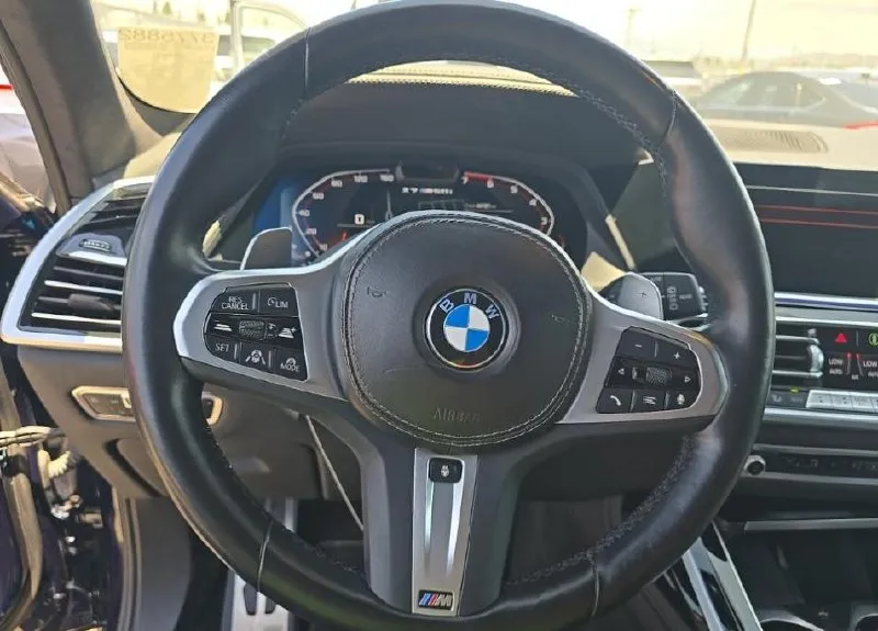 BMW X7 КОМФОРТНЫЙ 2022