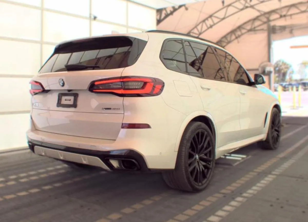 BMW X5 SPORTS ACTIVITY VEHICLE 2023