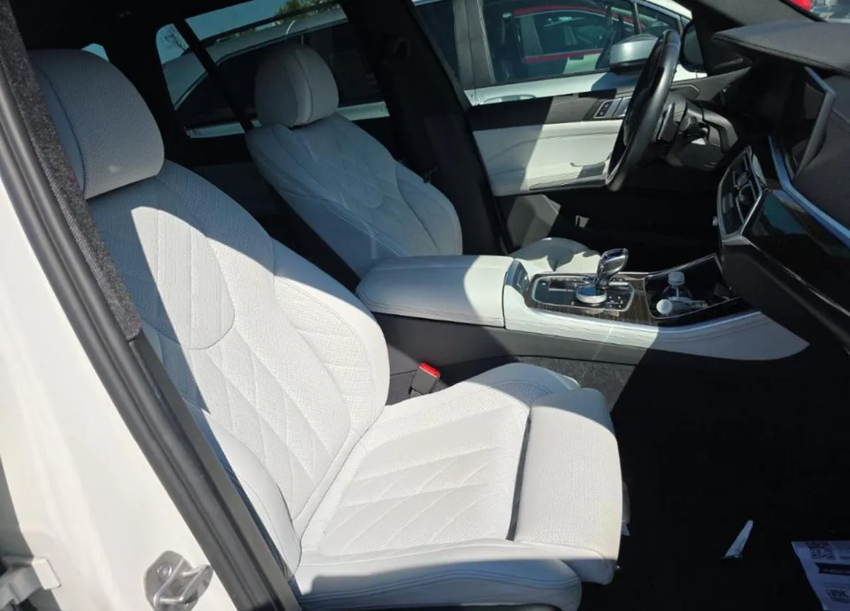 BMW X5 SPORTS ACTIVITY VEHICLE 2023