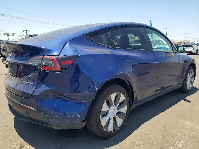 TESLA MODEL Y DUAL MOTOR 2022