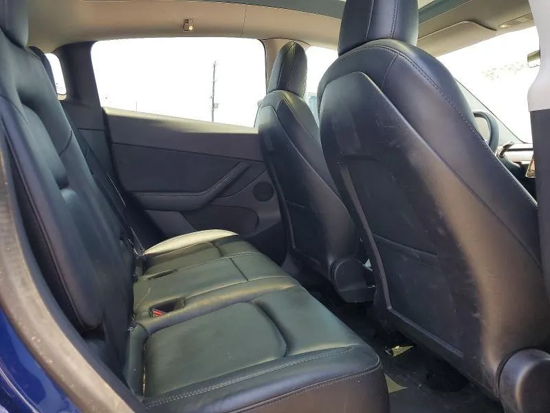 TESLA MODEL Y DUAL MOTOR 2022