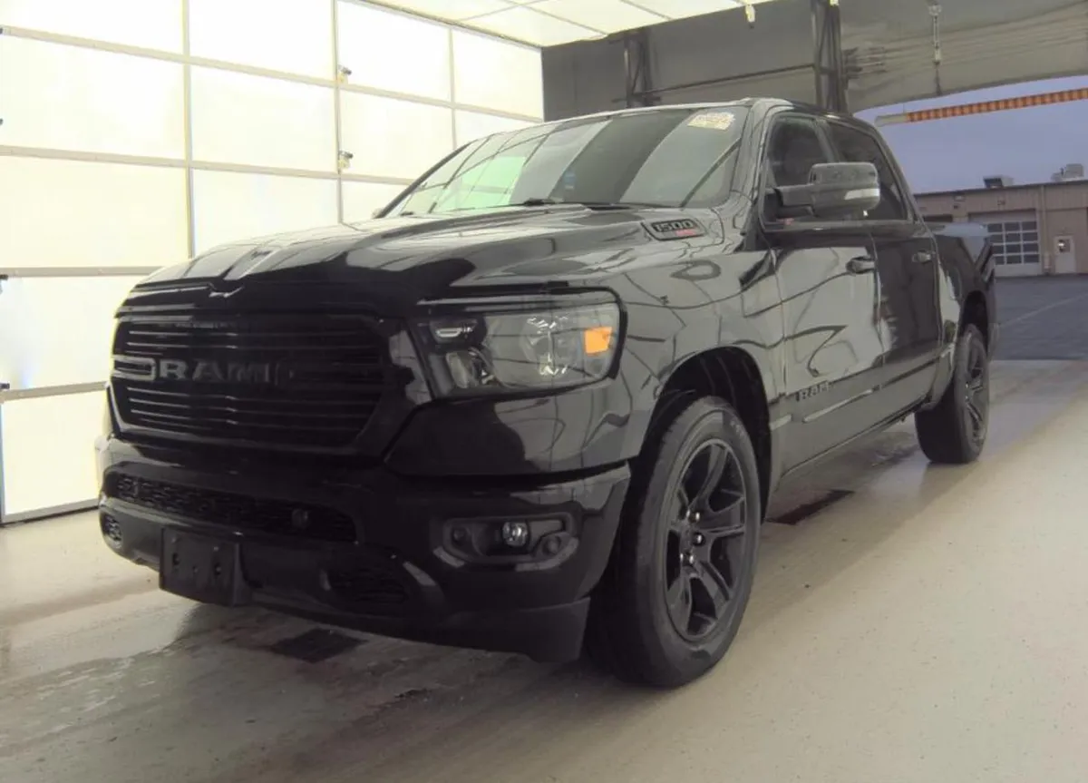 RAM 1500 BIG HORN CREW CAB SHORT BED 2023