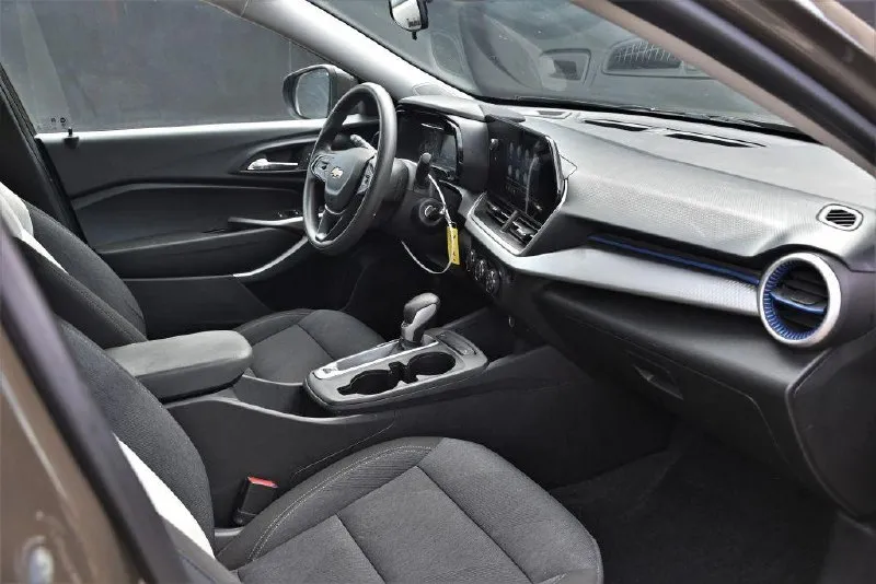 CHEVROLET TRAX LS 2023