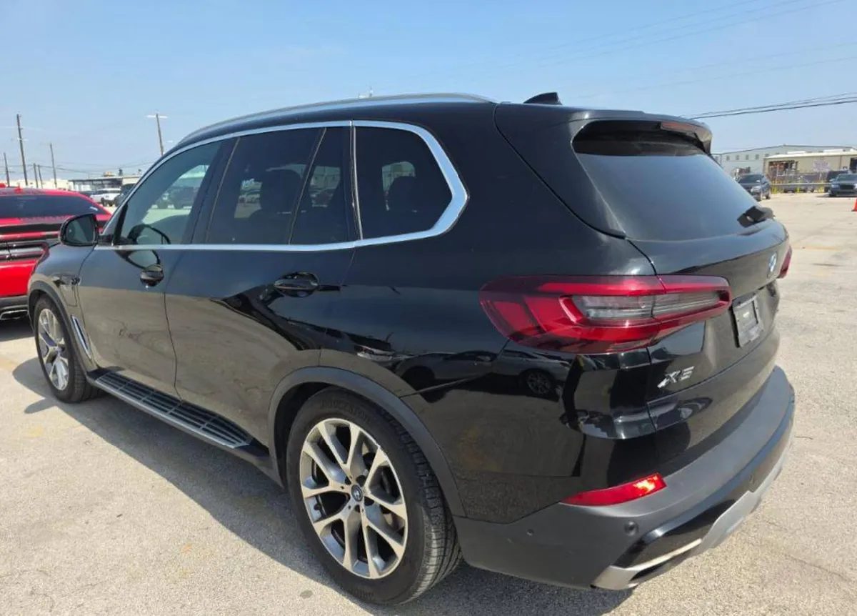 BMW X5 SPORTS ACTIVITY VEHICLE 2023