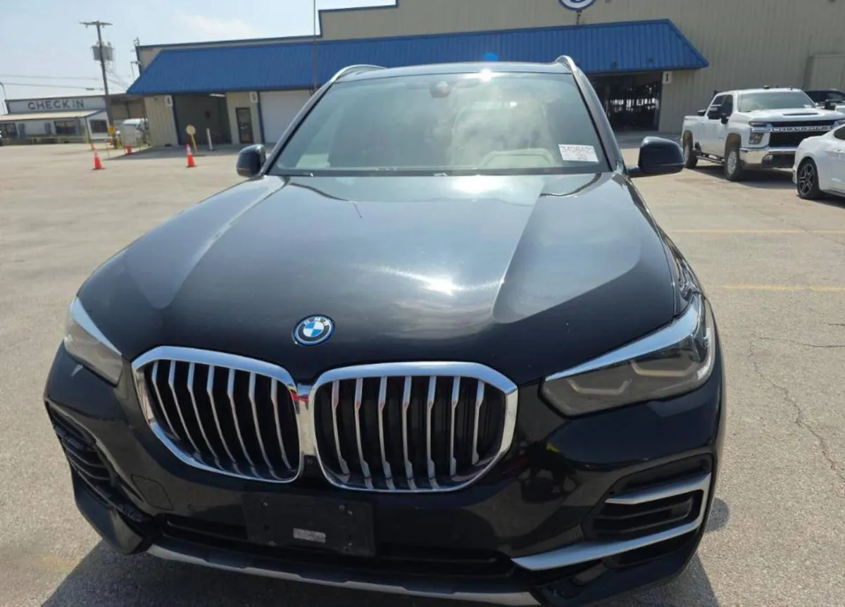BMW X5 SPORTS ACTIVITY VEHICLE 2023