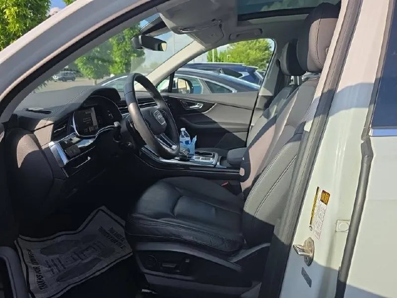 AUDI Q7 PREMIUM 2023