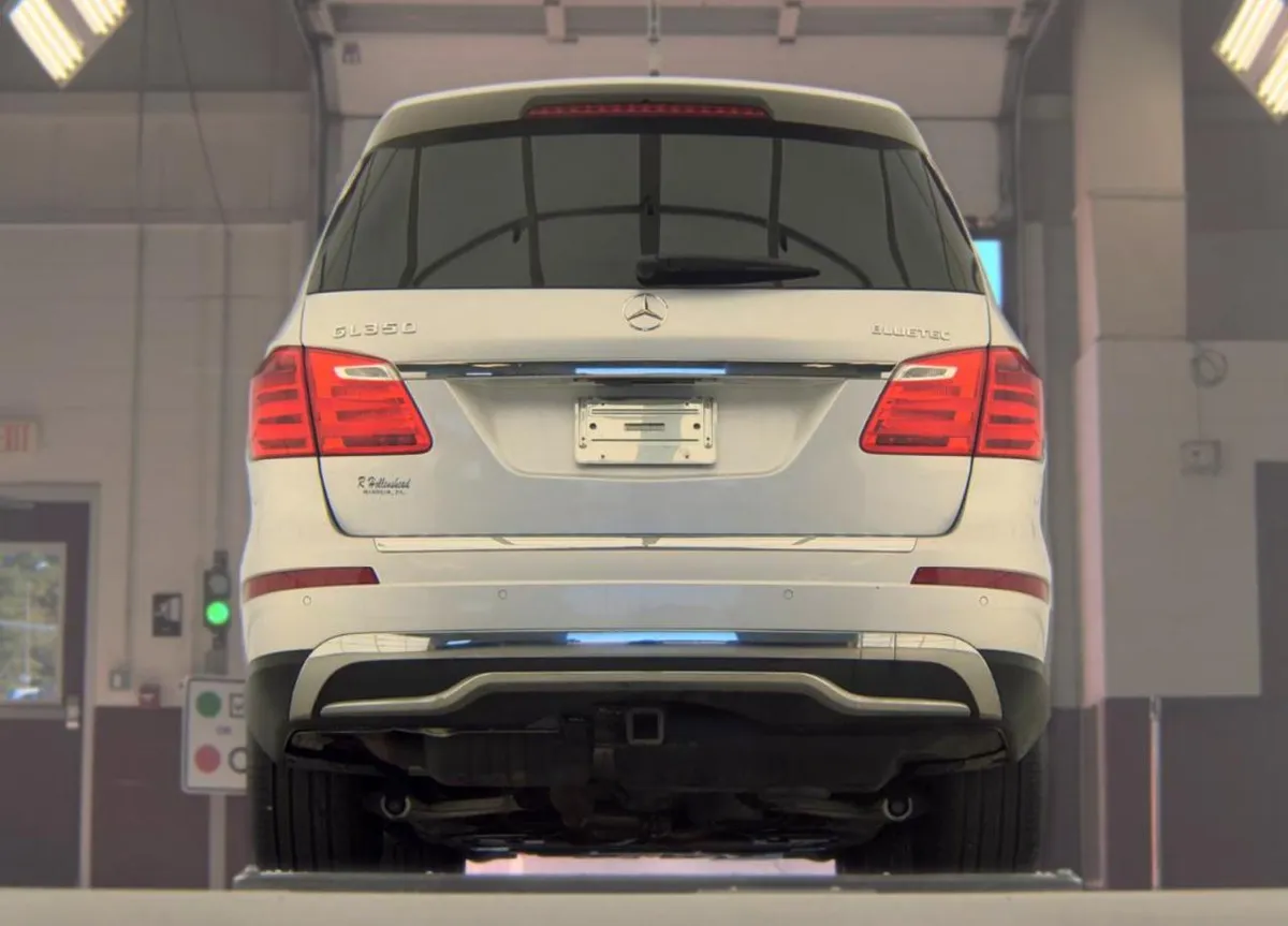 MERCEDES-BENZ GL 2015