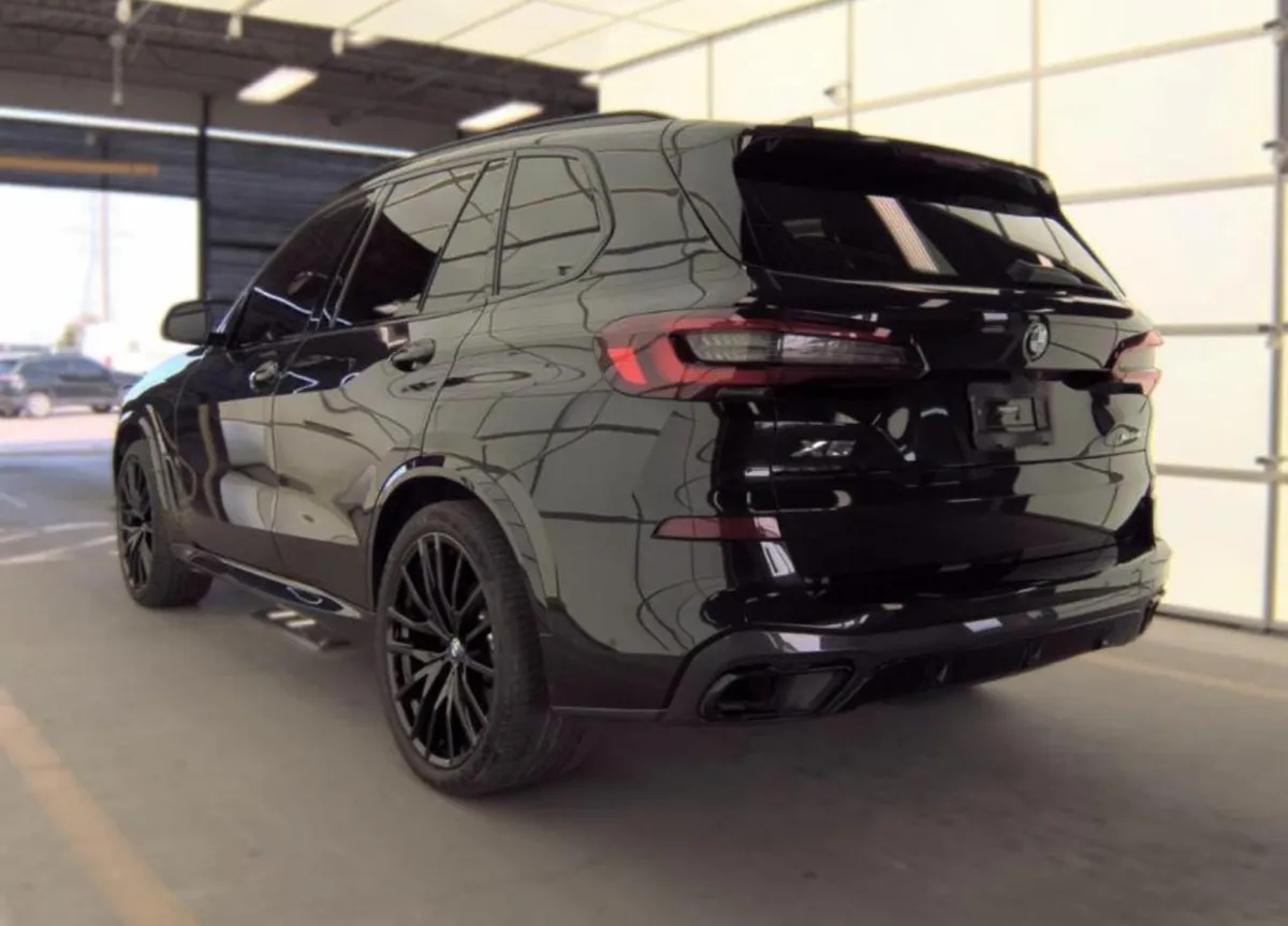 BMW X5 SPORTS ACTIVITY VEHICLE 2022