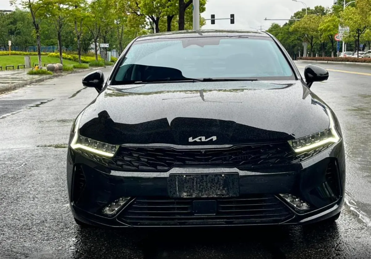 KIA K5 2021