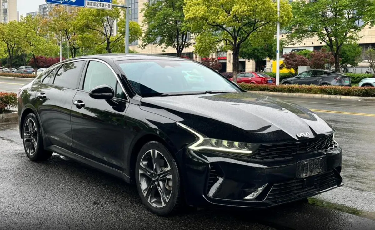 KIA K5 2021