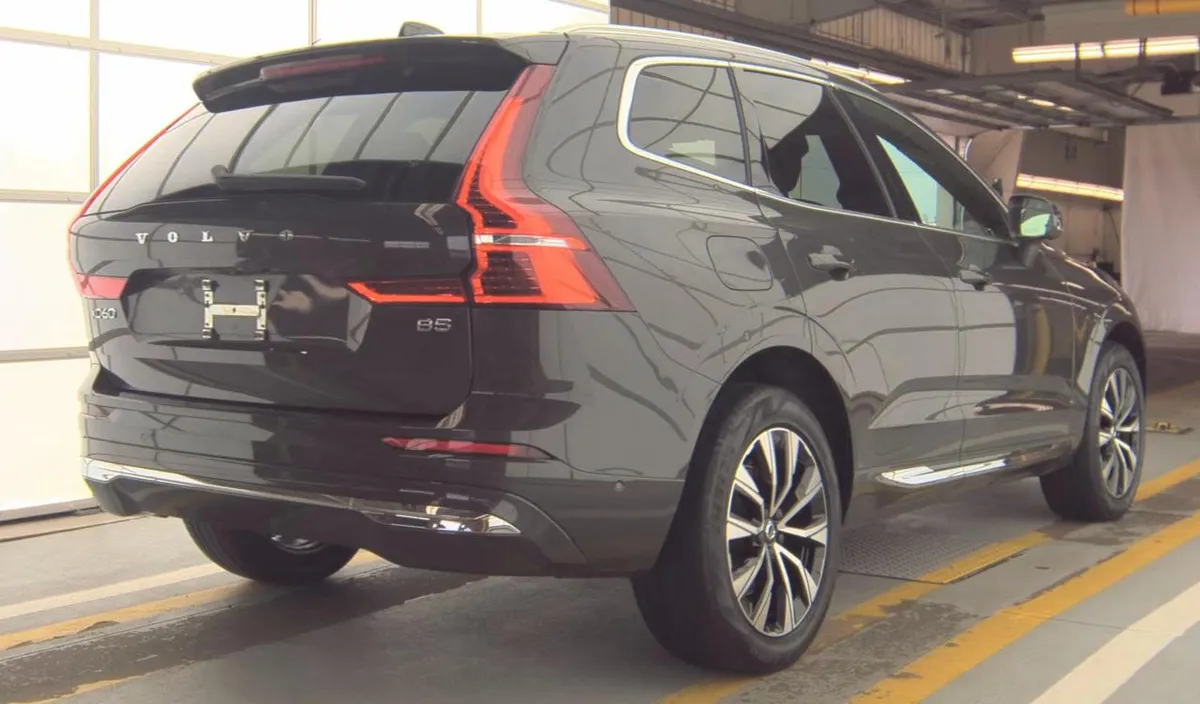VOLVO XC60 B5 PLUS BRIGHT 2023