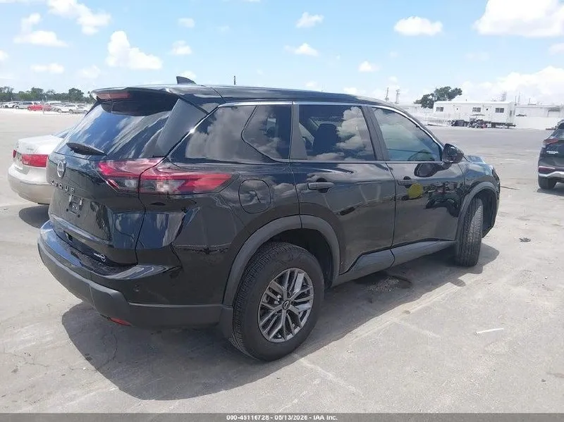 NISSAN ROGUE 2024