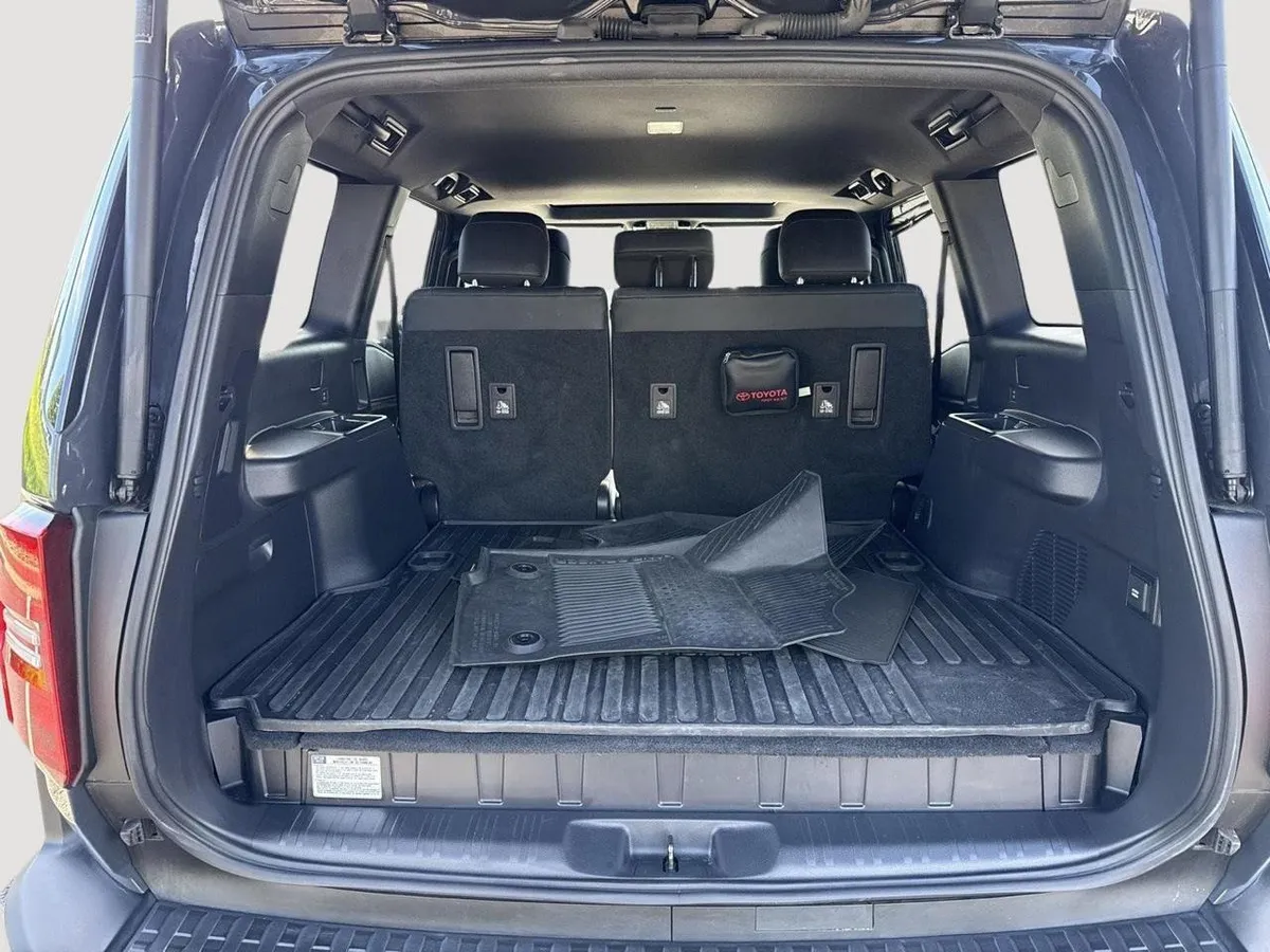 TOYOTA CRUISER LAND CRUISER 2025