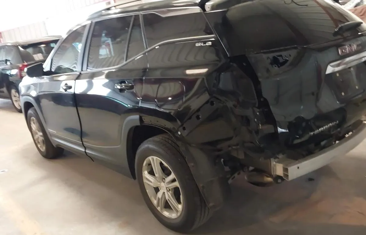 GMC TERRAIN ЧЕРНЫЙ КУЗОВ ТКАНЕВЫЙ САЛОН КЛИМАТ-КОНТРОЛЬ КНОПКА ЗАПУСКА БЕСКЛЮЧЕВОЙ ДОСТУП КАМЕРА ЗАДНЕГО ВИДА ЛИ 2022