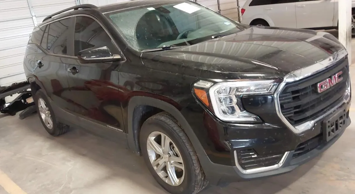 GMC TERRAIN ЧЕРНЫЙ КУЗОВ ТКАНЕВЫЙ САЛОН КЛИМАТ-КОНТРОЛЬ КНОПКА ЗАПУСКА БЕСКЛЮЧЕВОЙ ДОСТУП КАМЕРА ЗАДНЕГО ВИДА ЛИ 2022