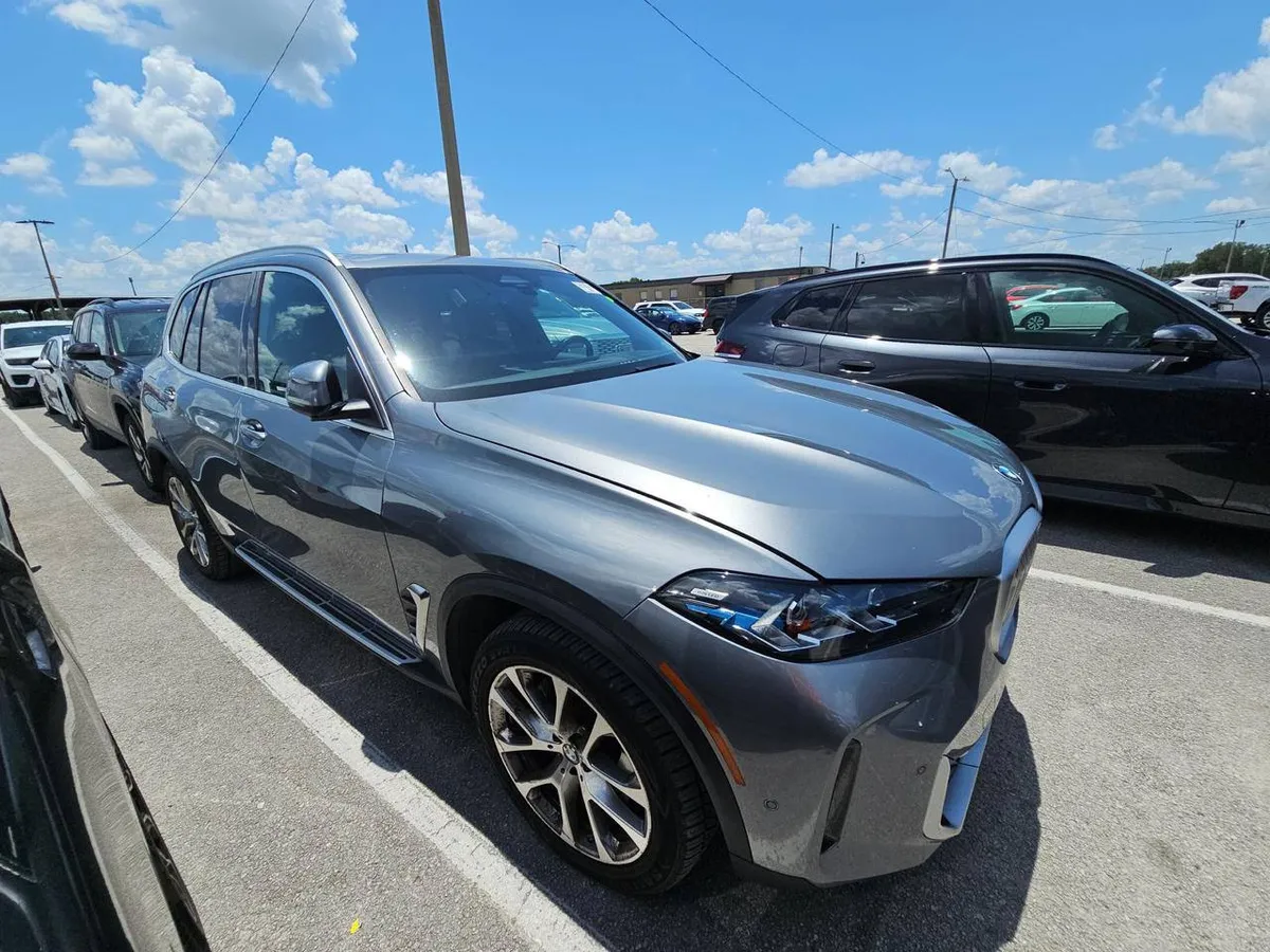 BMW X5 SPORTS ACTIVITY VEHICLE 2024