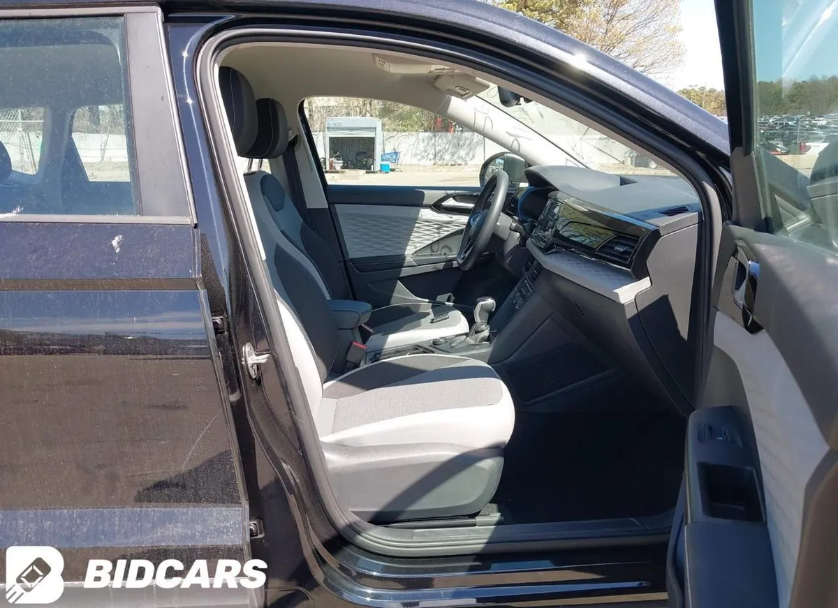VOLKSWAGEN TAOS 1.5T S 2024