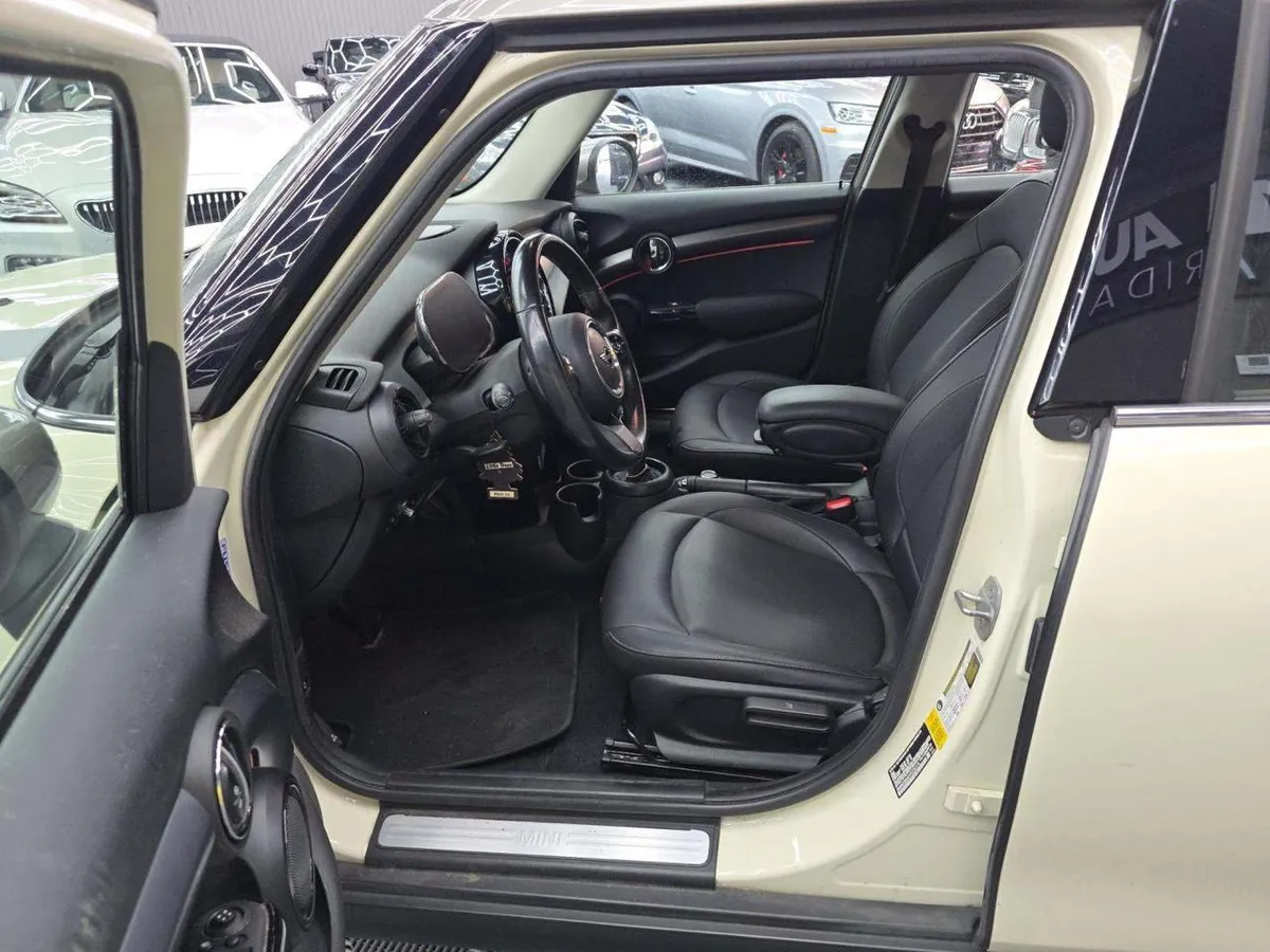 MINI COOPER HARDTOP COOPER 2023