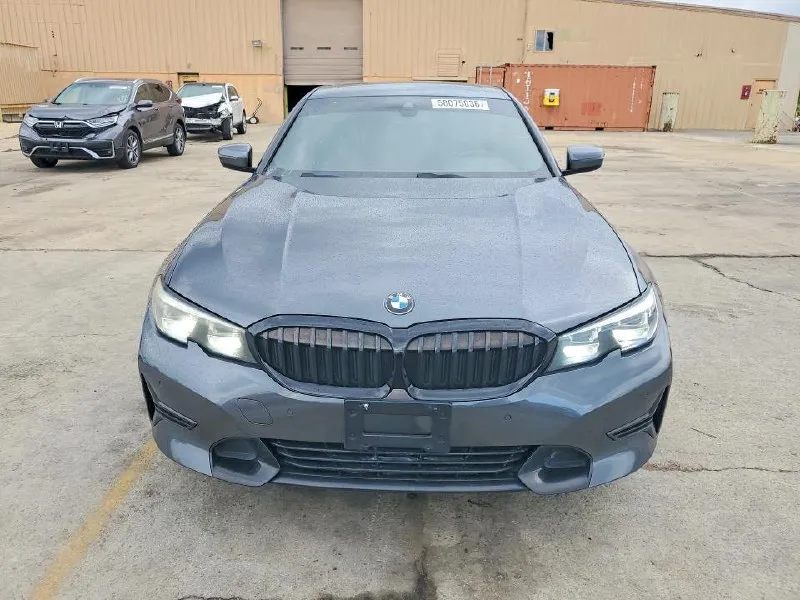 BMW 330I 2019