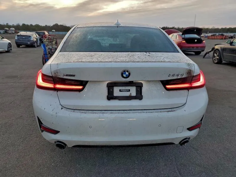 BMW 330XI 2021