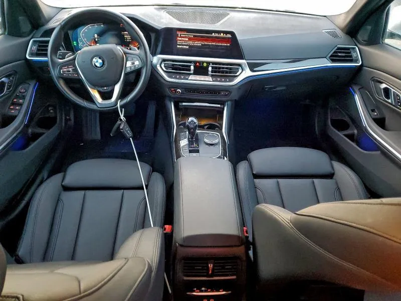 BMW 330XI 2021