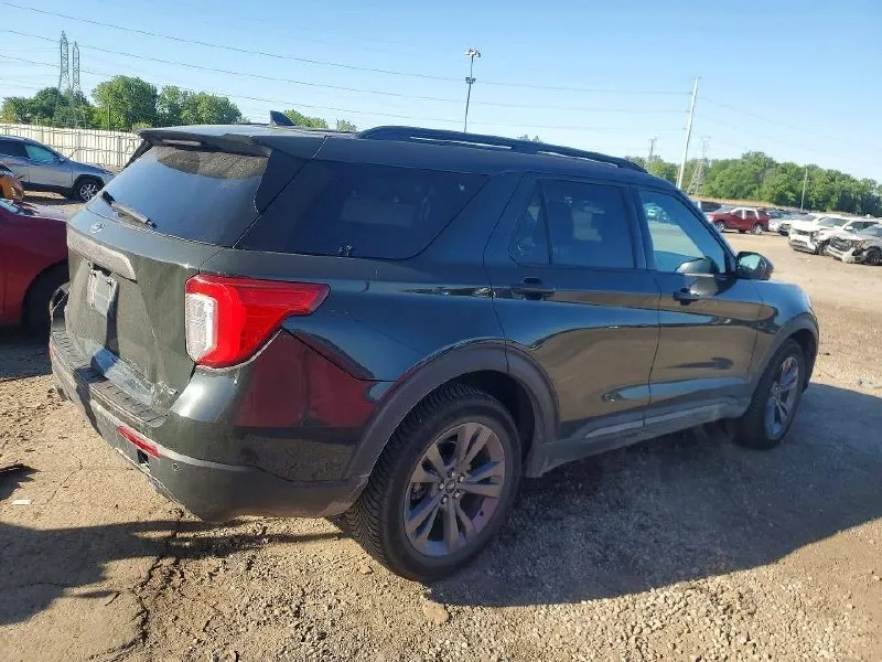 FORD EXPLORER XLT 2022