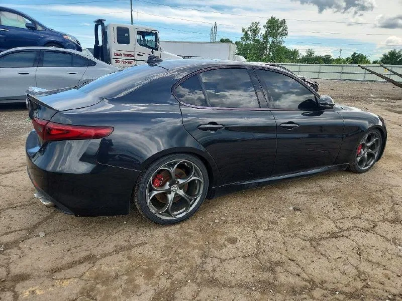 ALFA ROMEO GIULIA TI Q4 2017