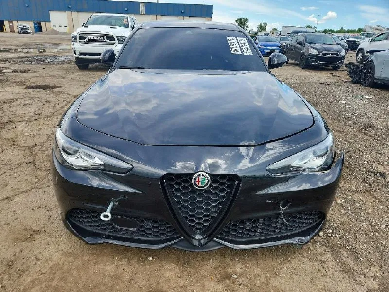 ALFA ROMEO GIULIA TI Q4 2017