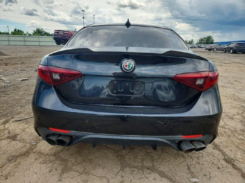 ALFA ROMEO GIULIA TI Q4 2017
