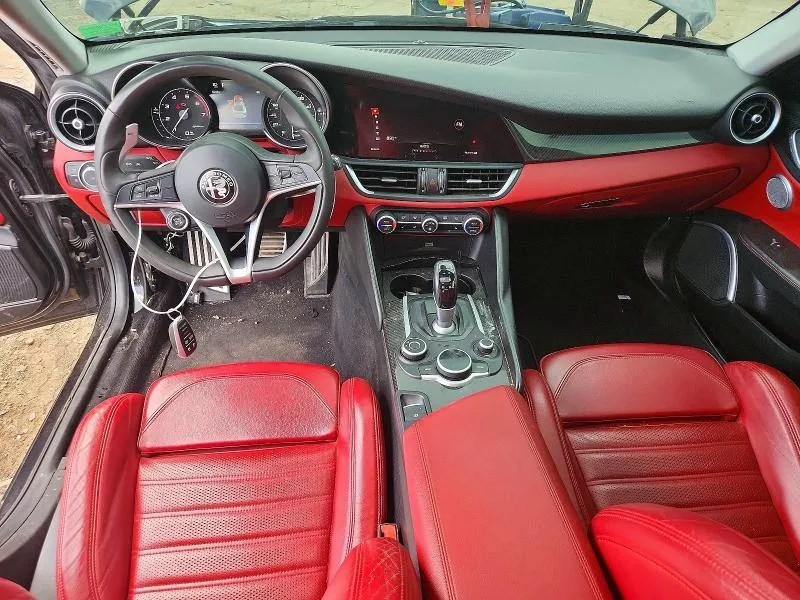 ALFA ROMEO GIULIA TI Q4 2017