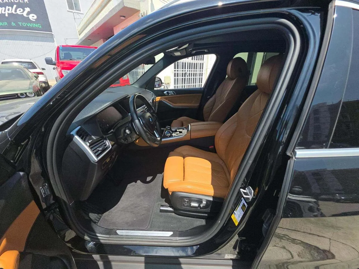 BMW X5 2023