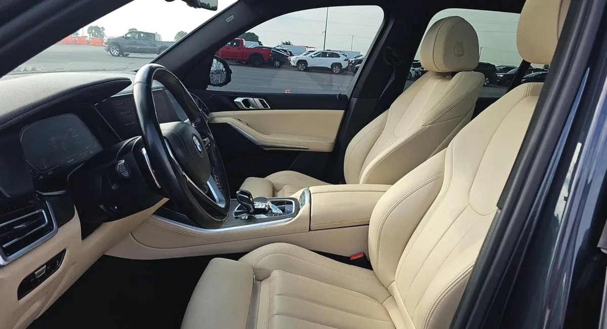 BMW X5 ПАНОРАМА КАМЕРЫ 360 4-ЗОННЫЙ КЛИМАТ НАВИГАЦИЯ ФАРКОП ПАРКТРОНИКИ 2022