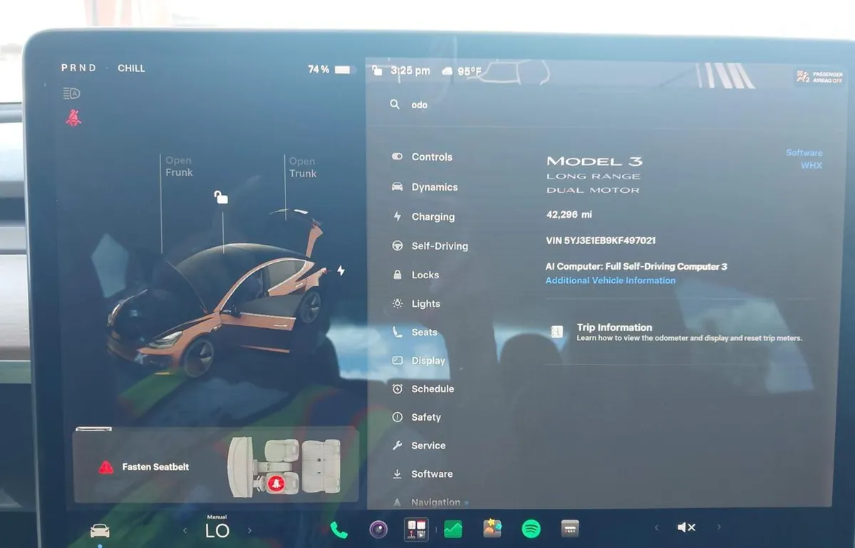 TESLA MODEL 3 СТЕКЛЯННАЯ ПАНОРАМНАЯ КРЫША АВТОПИЛОТ ПРЕМИАЛЬНЫЙ КОЖАНЫЙ САЛОН БОЛЬШОЙ ЦЕНТРАЛЬНЫЙ ДИСПЛЕЙ ЭЛЕКТРОП 2019