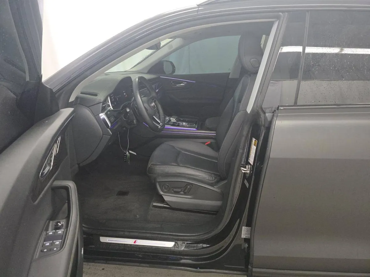 AUDI Q8 PREMIUM PLUS 2023