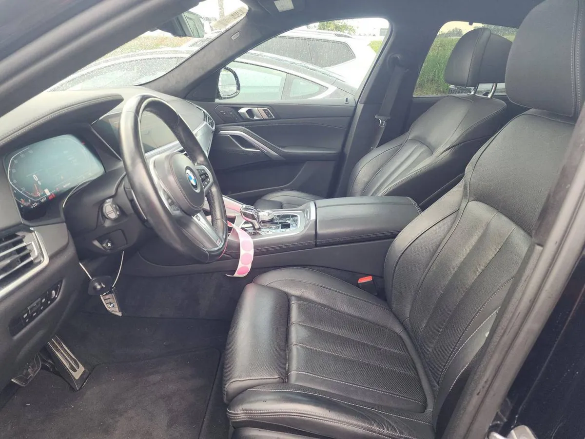 BMW X6 SPORTS ACTIVITY COUPE 2022