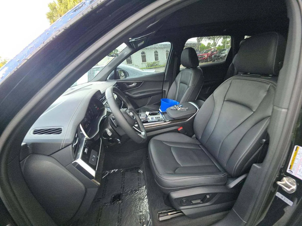 AUDI Q7 PREMIUM 2025