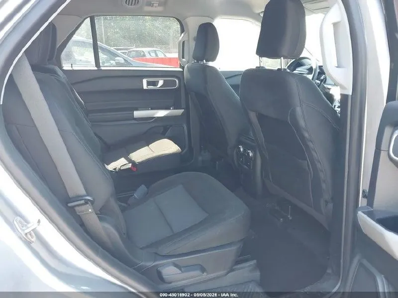 FORD EXPLORER XLT 2022